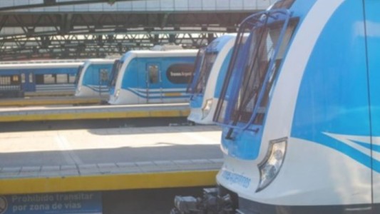 Tras la amenaza de paro de trenes, la Unión Ferroviaria logró un acuerdo salarial del 40%
