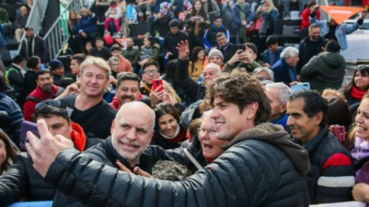 Larreta se mostró junto a Lousteau: la sugestiva fotografía