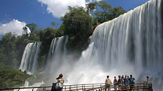 El turismo generó $106.197 millones en gastos durante el fin de semana largo