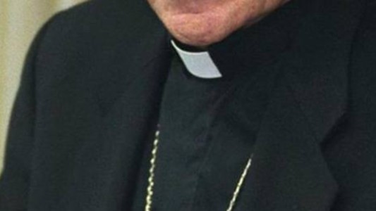 Cadena de comidas rápidas contrató a un falso cura para intentar que empleados confesaran "pecados" laborales