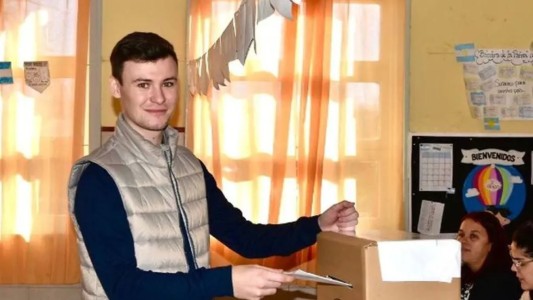 El joven de 24 años que sorprendió en las elecciones y fue elegido intendente de un pueblo de Córdoba
