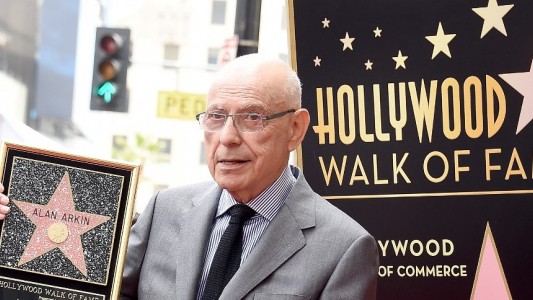 Murió el actor Alan Arkin, ganador del Oscar por "Pequeña Miss Sunshine"