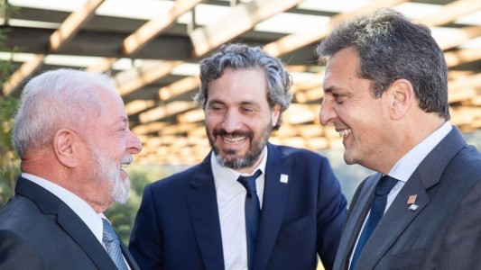 Massa se reunió con Lula, quien lo invitó a Brasil como precandidato presidencial