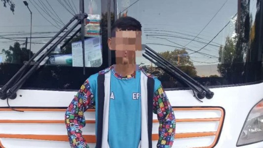 Un chico de 13 años salió a comprar pan y lo balearon para robarle el celular: está grave