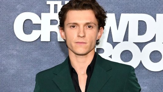 "Solo podía pensar en tomarme una copa": Tom Holland reveló que sufrió problemas de adicción