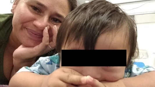 La conmovedora despedida de la mamá del niño de 2 años que murió en un vuelo