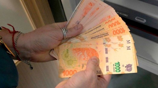 Cuáles son los nuevos aumentos para los programas sociales por la suba del salario mínimo