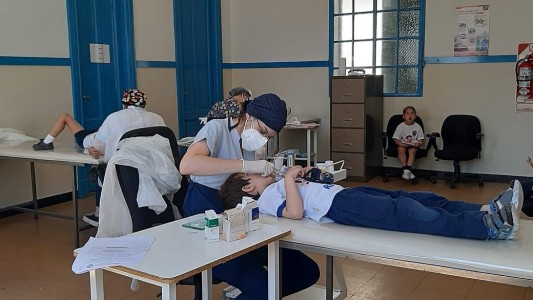 Odontología de la UBA atienden a chicos de bajos recursos en el Patronato de la Infancia