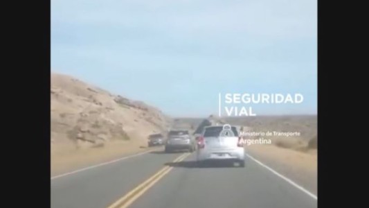 Le suspendieron la licencia a un conductor que casi provoca una tragedia en Córdoba