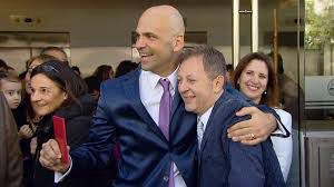 El actor Nicolás Scarpino se casó con su pareja, Sergio