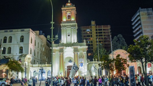 Jujuy: Docentes marcharon y cumplen medidas de fuerza ante la falta de paritarias