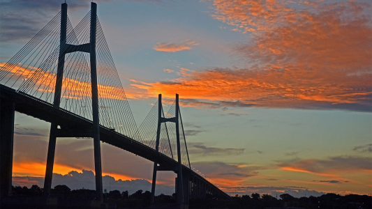 El puente Rosario-Victoria permanece a oscuras por robo de tendido eléctrico