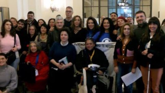 Proponen ampliar licencias a trabajadores del Gobierno porteño que tengan hijos con discapacidad