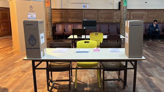 PASO: ausentismo y voto en blanco, las preocupaciones de los precandidatos