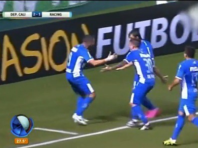 Racing perdía por dos goles en Cali, lo empató y casi lo gana