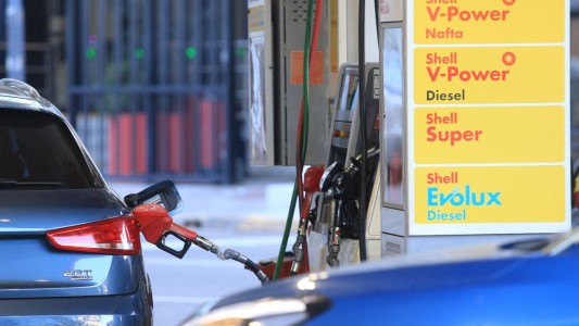 Aumento de la nafta: Shell y Puma subieron los precios de sus combustibles