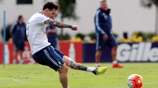 El seleccionado argentino comenzó a entrenar en Ezeiza de cara a los partidos con Chile y Bolivia