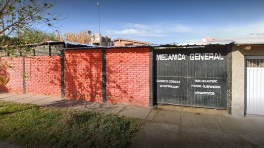 Tragedia en Mendoza: mecánico murió aplastado por un auto que reparaba