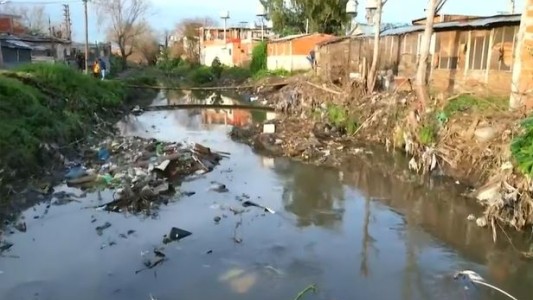 Licitan la construcción de un puente que une dos barrios en Florencia Varela