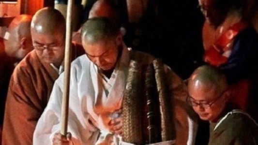 Monje japonés pasó nueve días sin comer, beber ni dormir