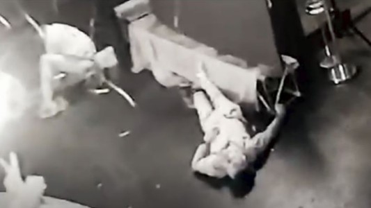 Video: festejaba su cumpleaños y fue atacado por cinco delincuentes en La Plata