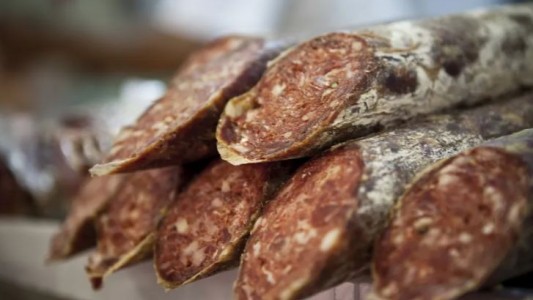 Un brote de triquinosis afectó a 118 personas de 9 municipios bonaerenses