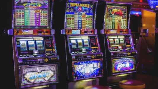 Dictaminan que una obra social debe continuar la cobertura de un tratamiento por ludopatía