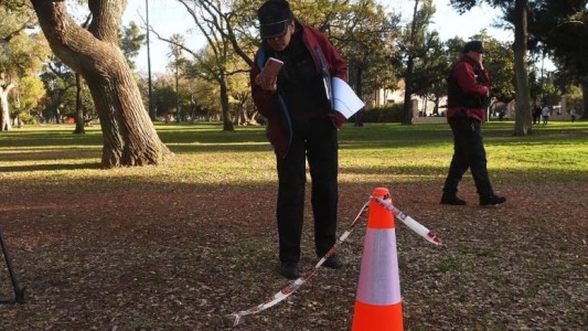 "De 30 años y buzo colorado", el perfil del sospechoso buscado por el crimen en Palermo