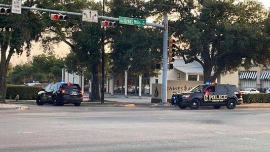 Tiroteo y suicidio en una cafetería de EE.UU.: una de las víctimas mortales era argentina