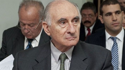 Fernando De la Rúa está internado en una clínica porteña