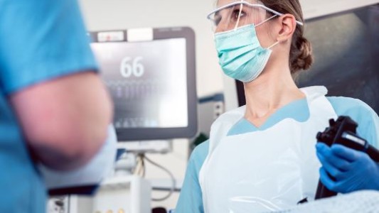 Los casos de cáncer aumentan en menores de 50 años en todo el mundo