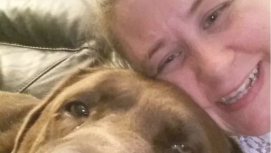 Murió después de ser mordida por dos rotweiller mientras intentaba acariciarlos