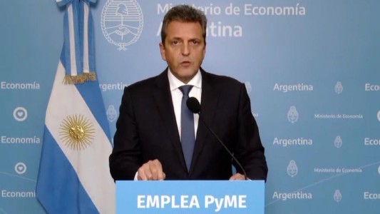 Massa anunció condonación de aportes y deudas a pymes que incorporen o regularicen trabajadores