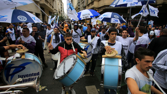 La CGT marchará al Obelisco para protestar contra las tarifas y el Fondo Monetario Internacional