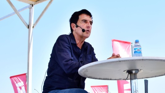 Melconian cruzó a Milei: "No engrupas a la gente, no se puede dolarizar"