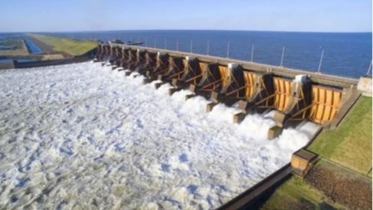 Hidrovía: Argentina realizó un nuevo desembolso y Paraguay reestableció la energía