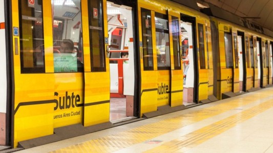 Metrodelegados marchan este martes en el centro porteño por un subte "libre de asbesto"