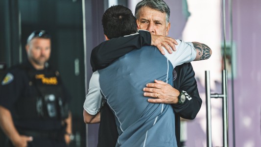 Martino sobre la lesión de Messi: "La cicatriz podría abrirse"