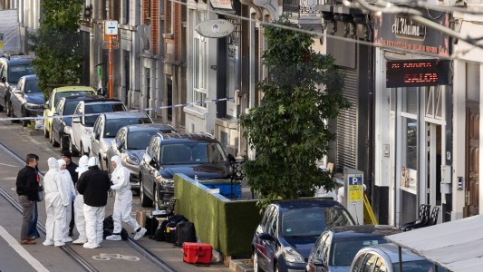 Tras una noche de intensa búsqueda, la policía belga encontró y mató al sospechoso del ataque en Bruselas