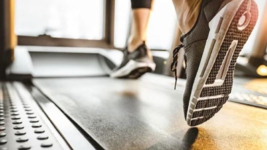 Tragedia en México: murió un joven de 17 años al que se le cayó una barra del gimnasio en la tráquea