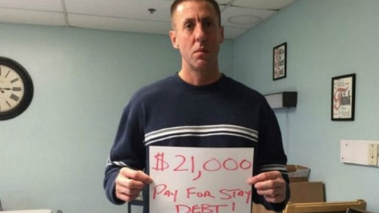 En EE.UU., los presos tienen que pagar por cada noche en la cárcel