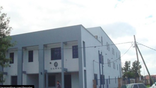 Horror en Berazategui: un chico de 13 años fue acuchillado y arrojado a un contenedor de basura