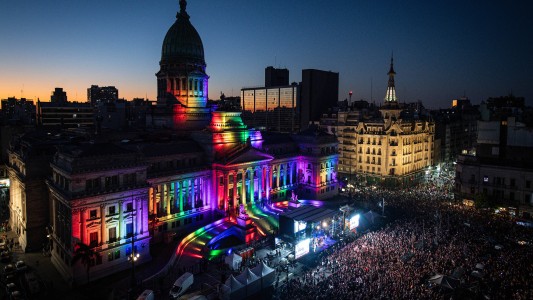 Multitudinaria Marcha del Orgullo por las calles porteñas