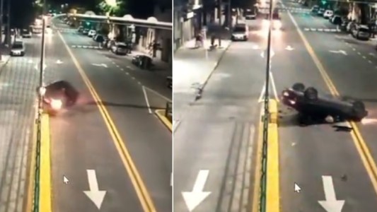 Impactante choque y vuelco en Chacarita: el conductor estaba alcoholizado