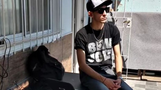 Sigue con muerte cerebral el joven atacado a golpes en una pelea y buscan a tres sospechosos