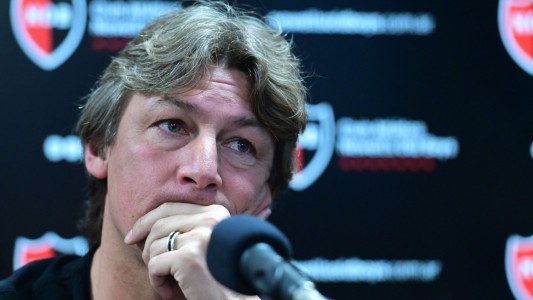 Heinze adelantó que se va de Newell´s al terminar el torneo: "Me duele no haber hecho felices a los hinchas"