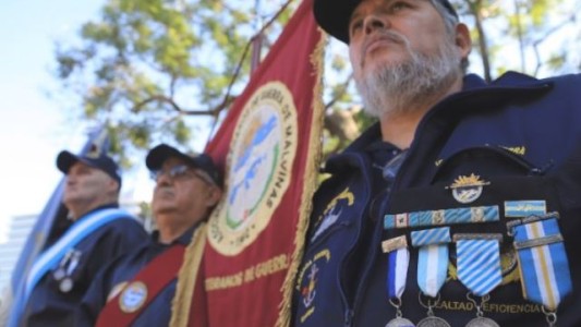 Las pensiones de veteranos de Malvinas serán hereditarias para los hijos de los excombatientes