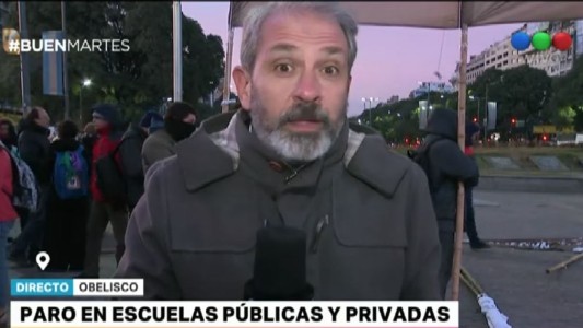 Los docentes paran y se movilizan al Ministerio de Educación