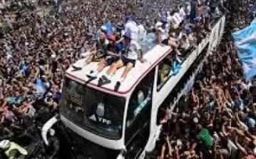 Llega a los cines otra película sobre la gesta de Qatar narrada por Francella