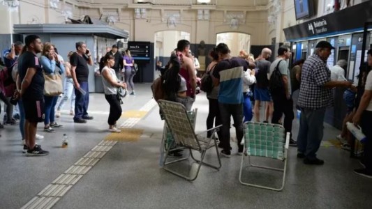 Miles de personas compran pasajes para ir en tren a Mar del Plata: cuánto cuestan y cómo se sacan